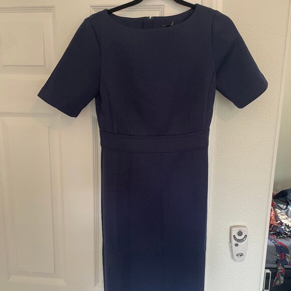 Size 0 Ann Taylor Navy Blue Work Dress (NWT) - Picture 1 of 2